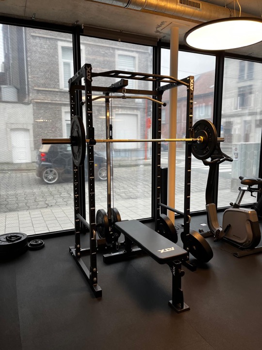 Krachttraining in de oefenzaal